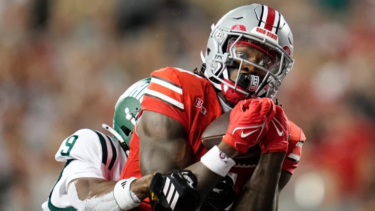 Who Are the Highest-Paid College Football Players in 2026? NIL Hot 88