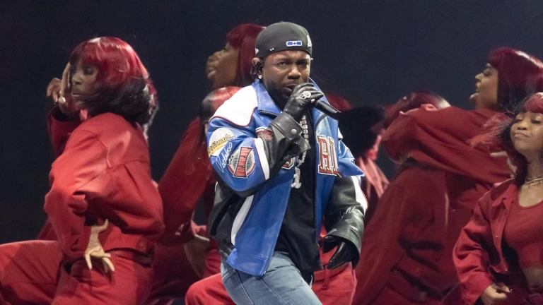 See Every Super Bowl Halftime Performer In NFL History