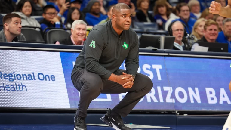 College Basketball Best Bets: Expert Picks for Tonight, Feb. 12