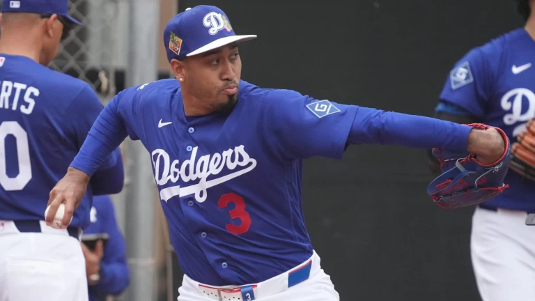 Top 10 MLB Relief Pitchers for 2026: Rankings & Statistical Breakdown