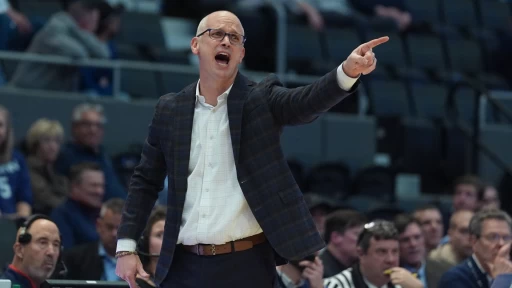 College Basketball Best Bets: Expert Picks for Tonight, Feb. 25