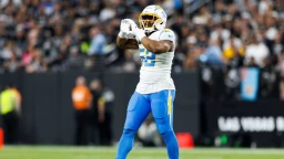 Chargers Re-Sign Khalil Mack, Aim to Keep Pass-Rush Trio Together