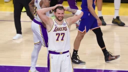 TST Images: Lakers beat Knicks Behind Luka Doncic Masterclass