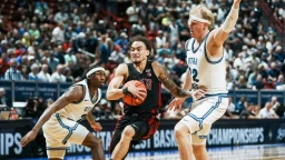 TST Images: UNLV Defeated by Utah State, 80-60, at Thomas & Mack Center