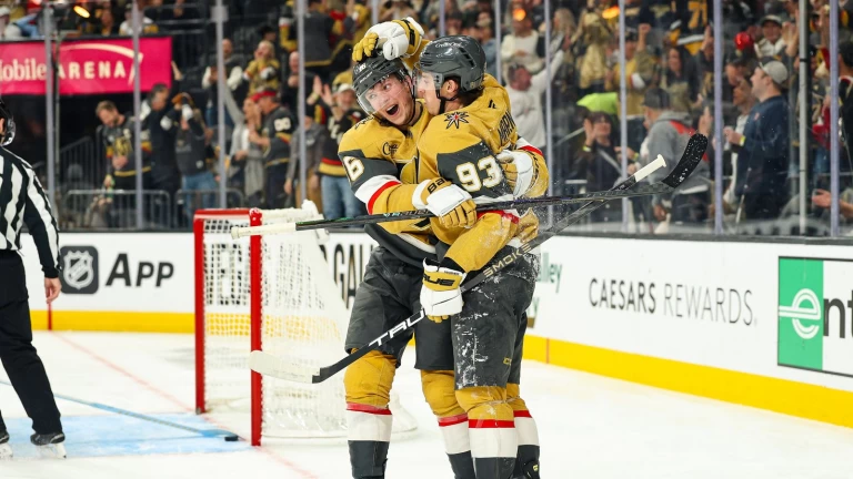 TST Images: Golden Knights vs. Penguins Photos: Vegas Rolls 6-2