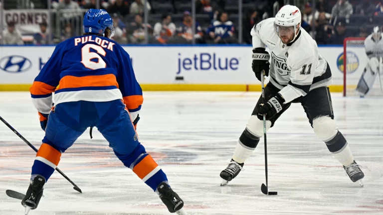 Kings Survive Islanders Push as Anze Kopitar Nears History