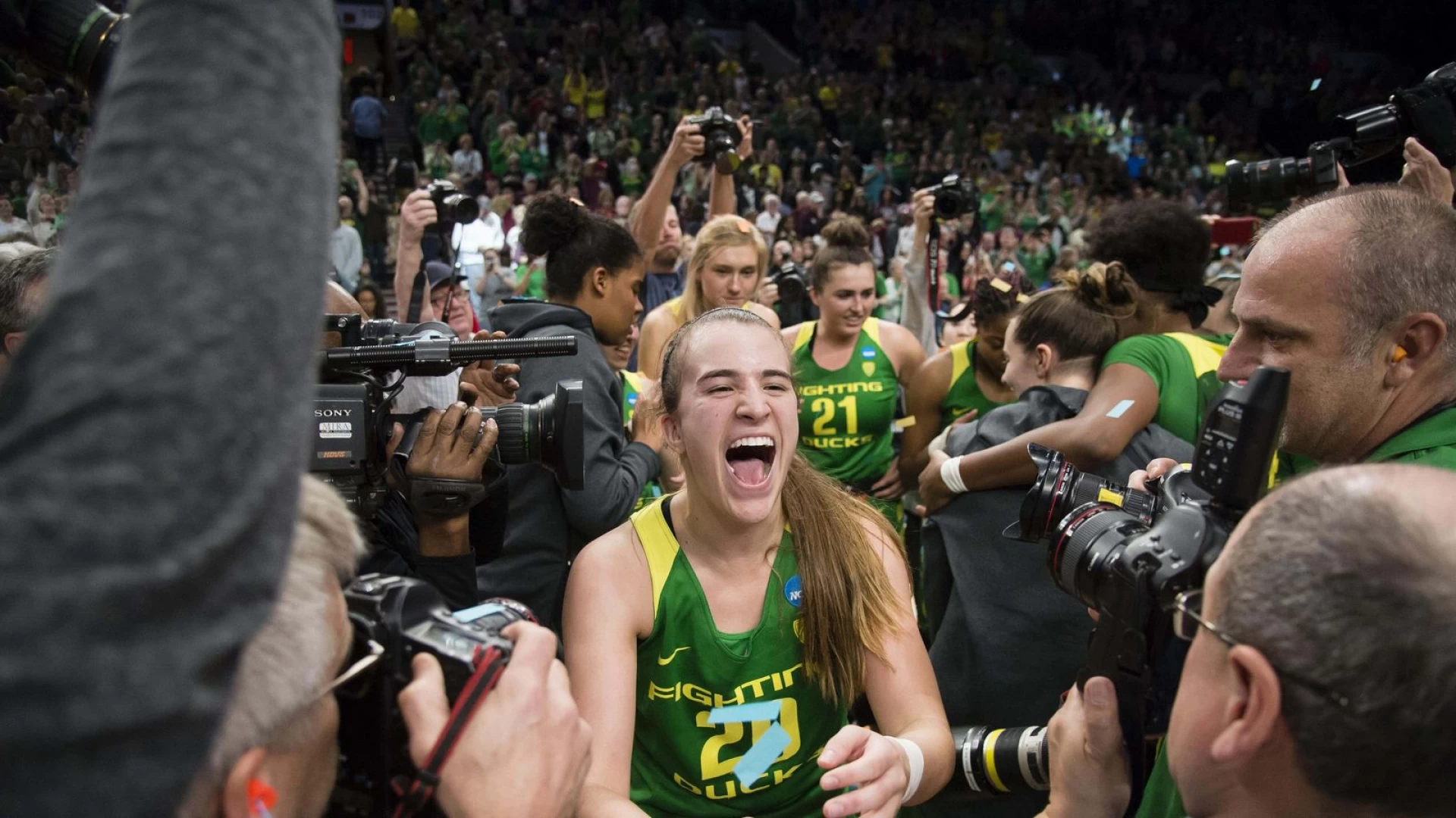 Wooden Award Flashback: Sabrina Ionescu, Oregon’s triple-double Duck, makes her mark