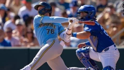 TST Images: Brewers Explode for 24 Runs in Wild Blowout Win Over Dodgers in Spring Slugfest
