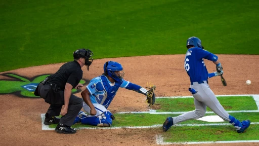 TST Images: Roki Sasaki’s Spring Masterclass: Dodgers Crush Royals in Surprise Showcase