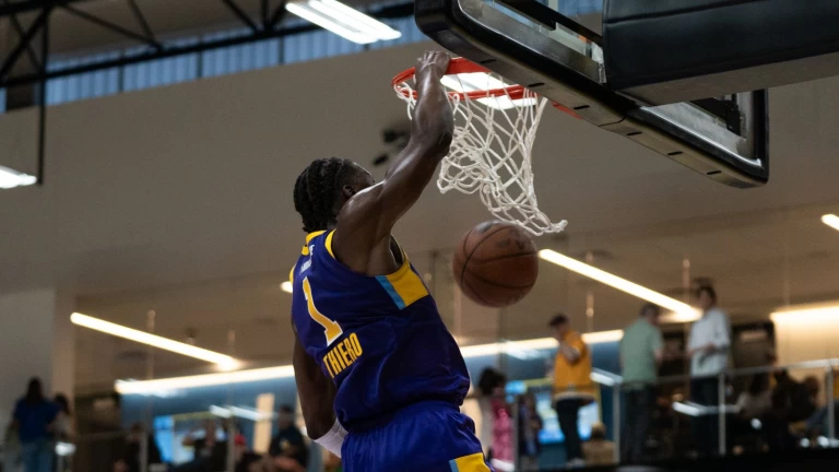 TST Images: South Bay Lakers beat Grand Rapids Gold, 119-111, in El Segundo