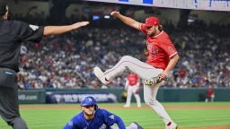 Angels suffer blowout to Dodgers in Kurt Suzuki's Big A debut as manager
