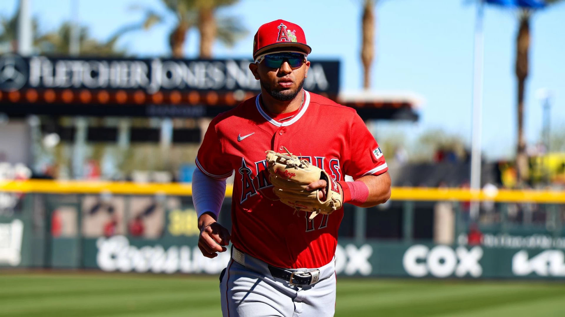 Angels Weigh Platoon At Second Base With Frazier, Peraza