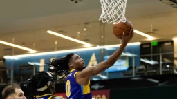 TST Images: The Stockton Kings beat the South Bay Lakers, 115-114, in El Segundo