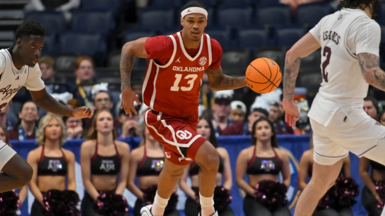 2026 College Basketball Crown Best Bets: Picks for Tonight, Apr. 1