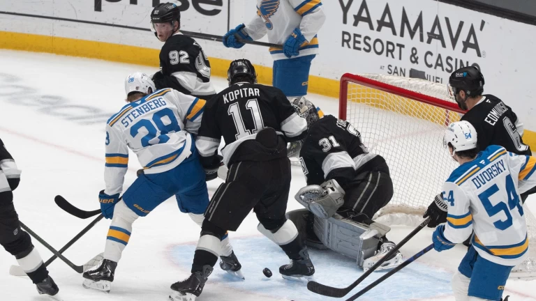 Kings beat Blues in OT, take Wild Card spot lead