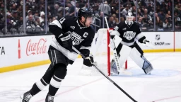 Kopitar determined to make playoffs as Kings set bad record in chaotic loss