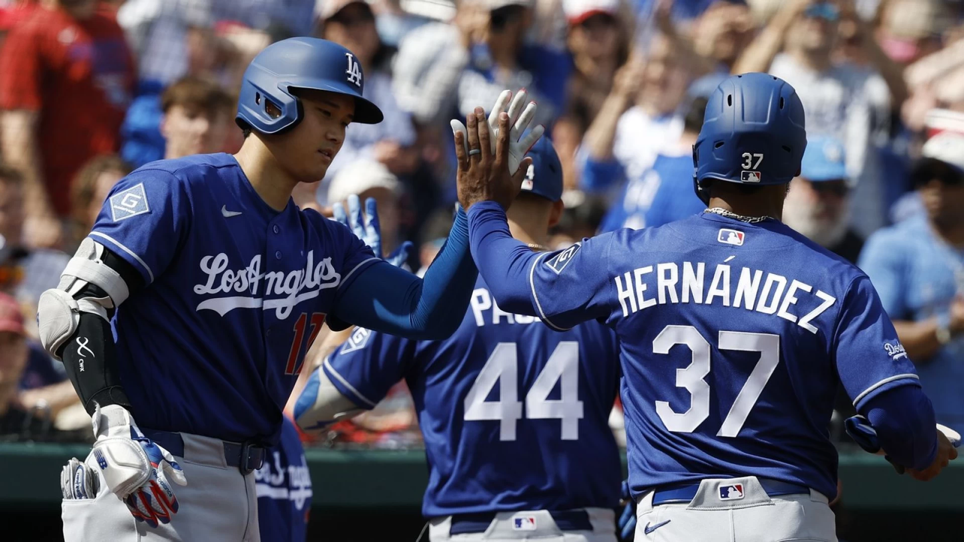 Dodgers’ bats wake up in blowout win over Nationals