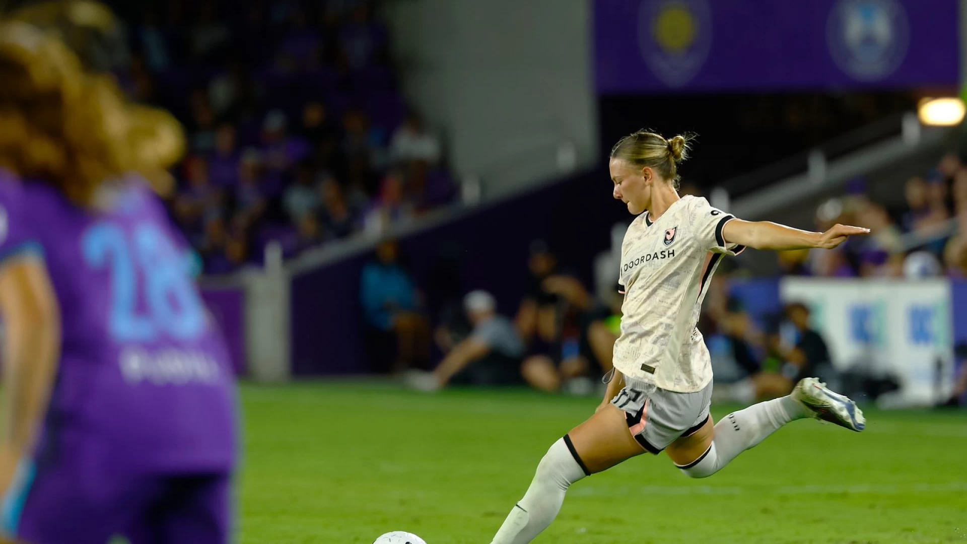 Angel City ends winning streak, falls 2-1 against Orlando Pride