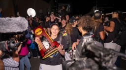 TST Images: UCLA WBB returns to UCLA from the Natty