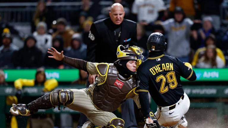 TST Images: Pirates beat Padres, 7-1, at PNC Park