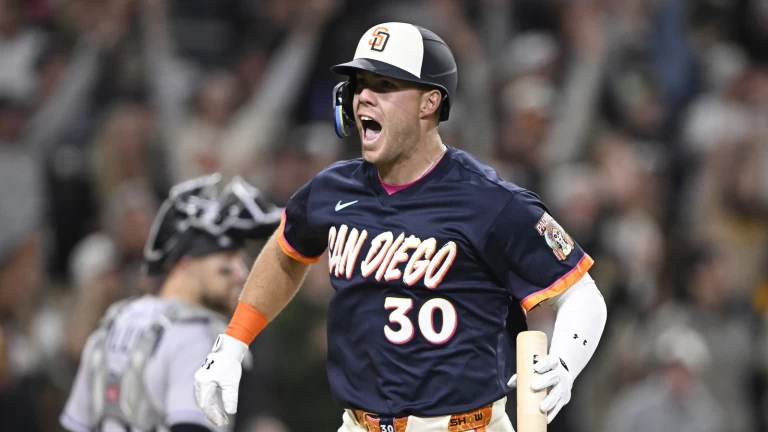 Gavin Sheets Plays Hero as Padres Win Back-to-Back Walk-Off Thrillers
