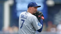 Snell's return nears after simulated inning at Dodger Stadium