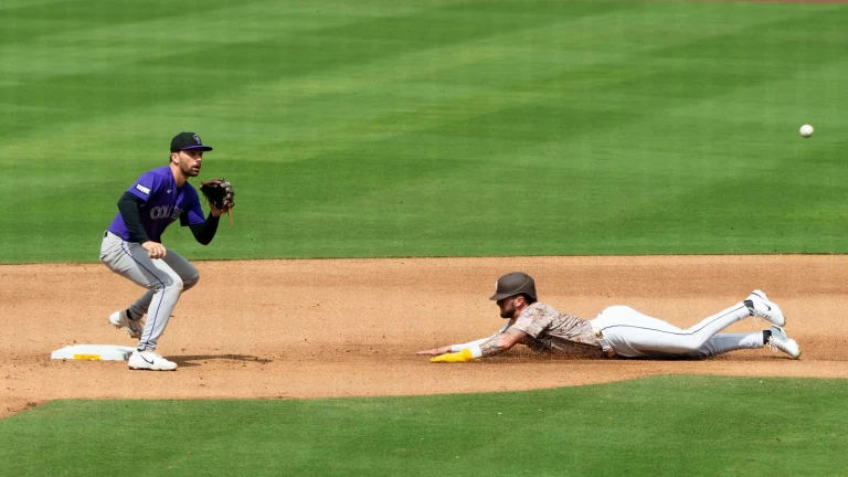 TST Images: Padres defeat Rockies, 7-2, at Petco Park