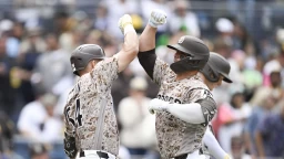 Padres continue power surge, complete four-game series sweep of Rockies