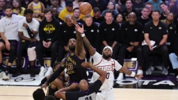 Lakers enter playoffs as rare home underdog amid injury concerns
