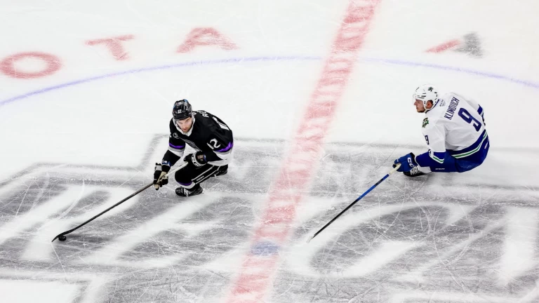 Reign finish regular season with loss against Canucks