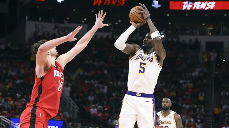 Ayton's breakthrough Game 4 spoiled by ejection