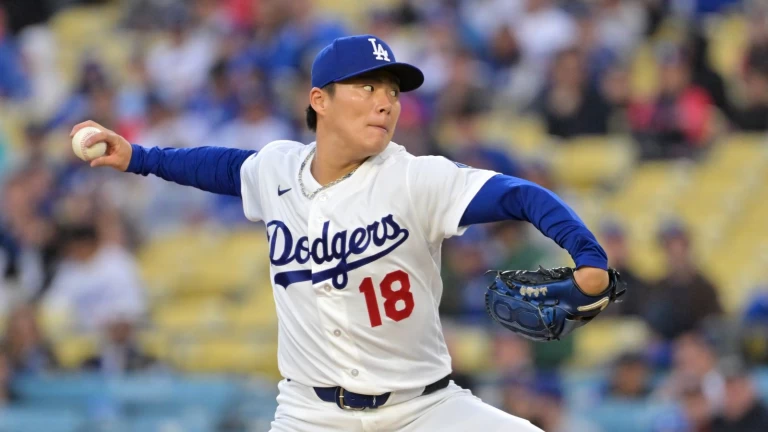 Straight Talk: Yamamoto praises bats after walk-off rally erases his 3rd loss Latest Video Thumbnail