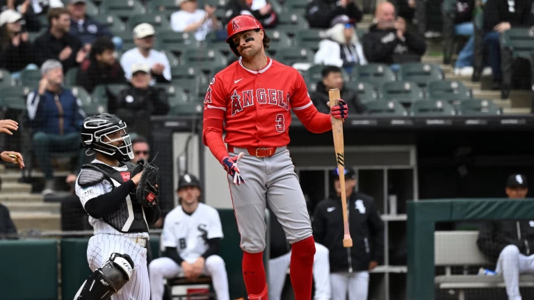 Yusei Kikuchi exits early, Angels bullpen gives up another lead in loss to White Sox