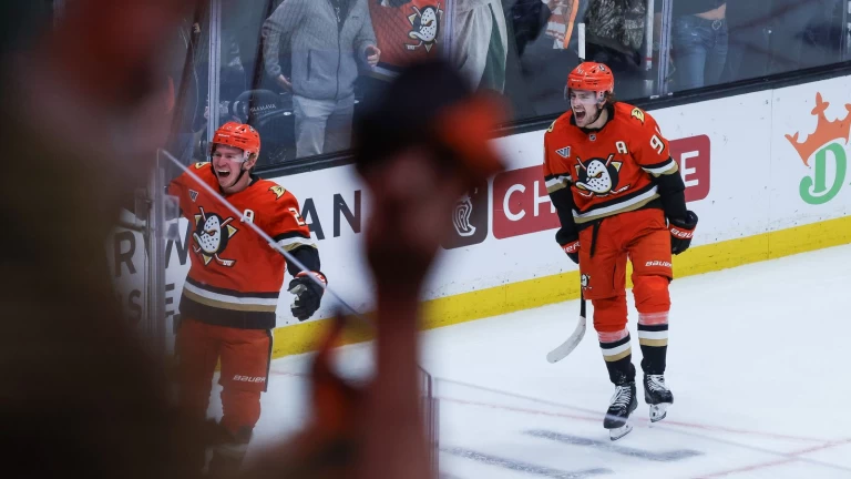 Ducks mop up Oilers in Game 6, win first playoff series since 2017