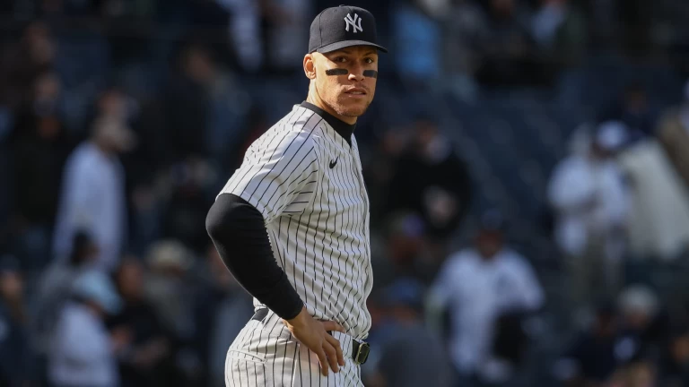 Could the Yankees Shake Up Tradition With Alternate Jerseys?