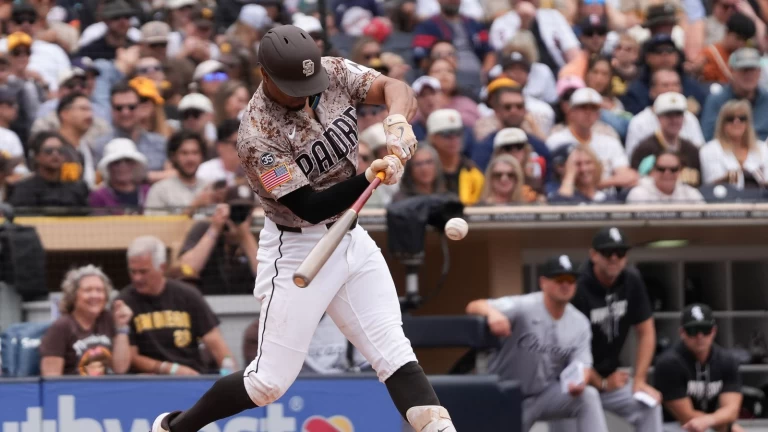 Bogaerts delivers critical late hit, Padres close homestand with win over White Sox Latest Video Thumbnail