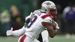 Predicting Landing Spots for the Top 25 NFL Free Agents Still Available