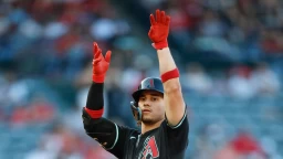 Dodgers acquire Alek Thomas from Diamondbacks