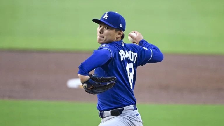 Dodgers waste strong Yamamoto start in loss to Padres