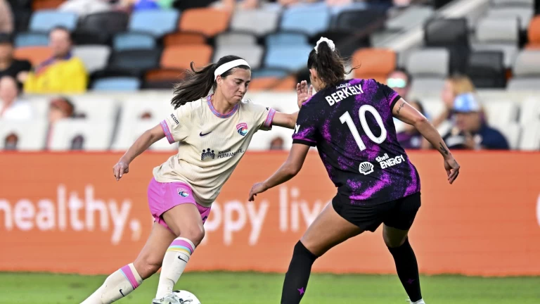 Wave FC’s Trinity Byars delivers a stoppage-time equalizer in Houston Latest Video Thumbnail