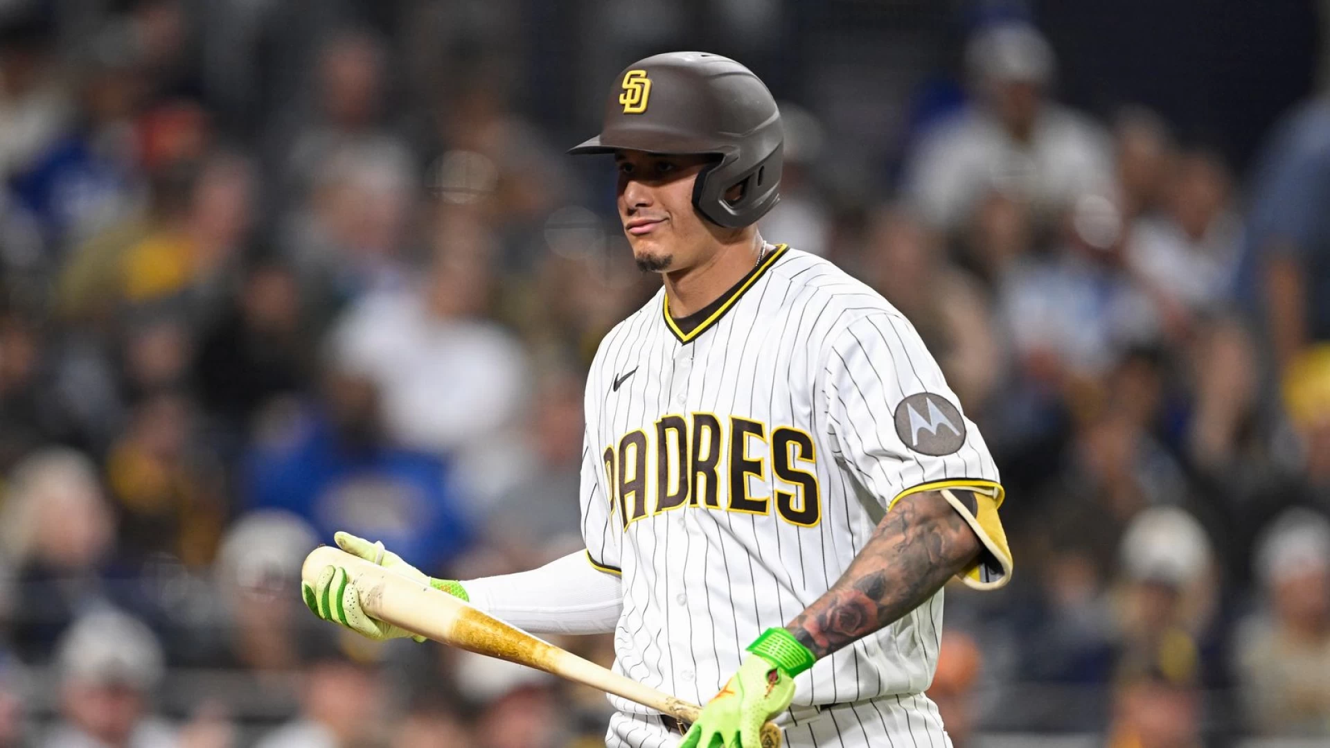 Padres’ stars go quiet again in series loss to Dodgers