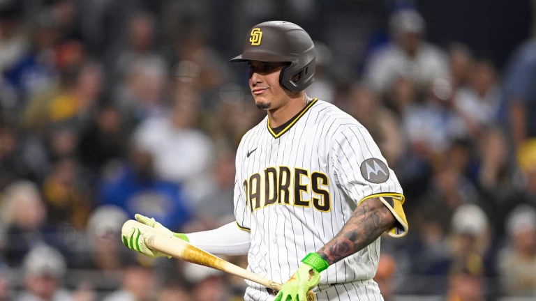 Padres’ stars go quiet again in series loss to Dodgers