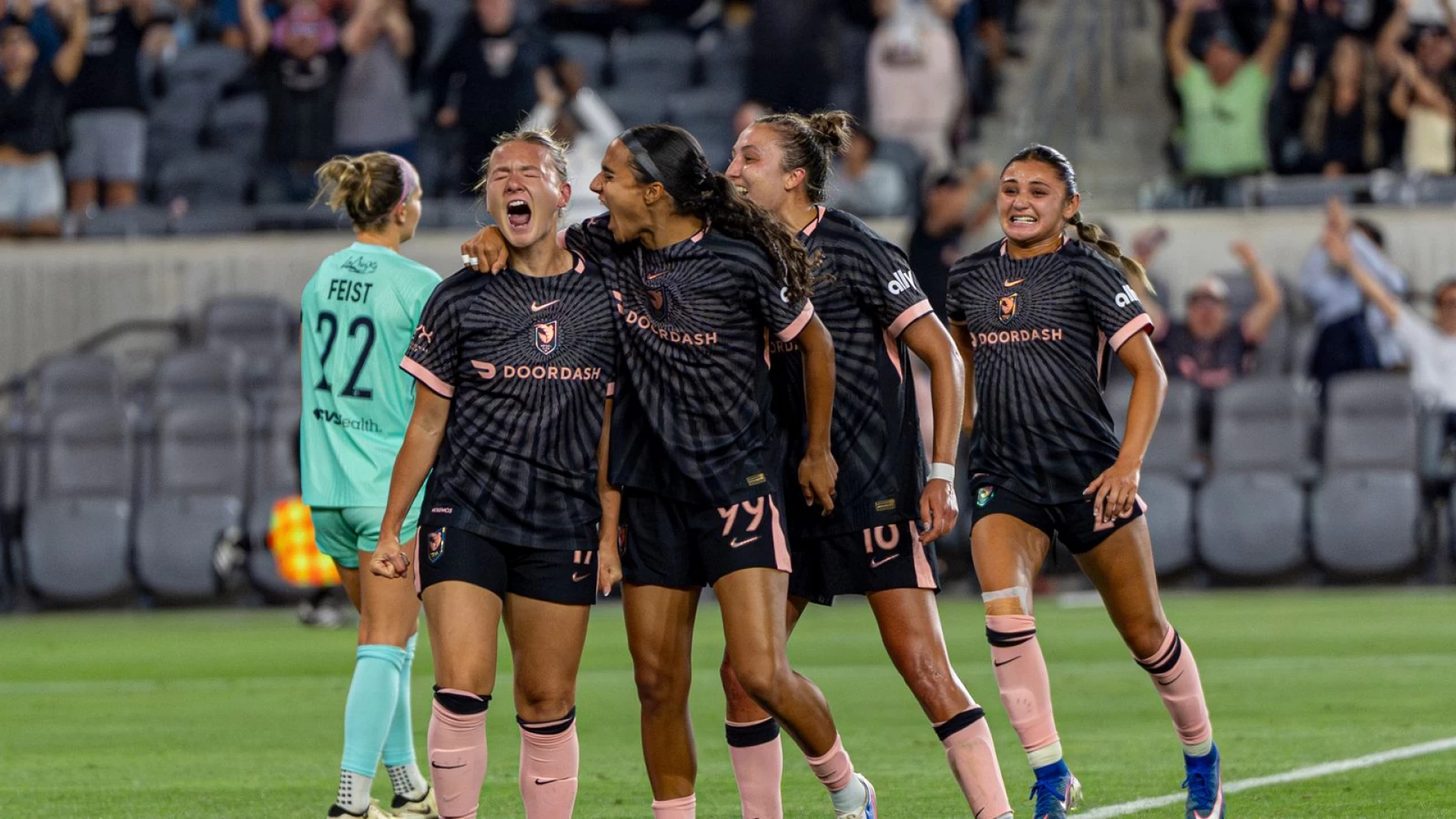 Angel City dominates Kansas City Current in home win