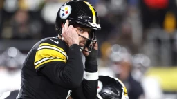 "This is it" Until 2027 for Aaron Rodgers