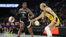 TST Images: Sparks defeat Aces, 101-95, at Michelob ULTRA Arena