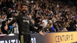 Tillman wins it late to send LAFC into the World Cup break on a high note