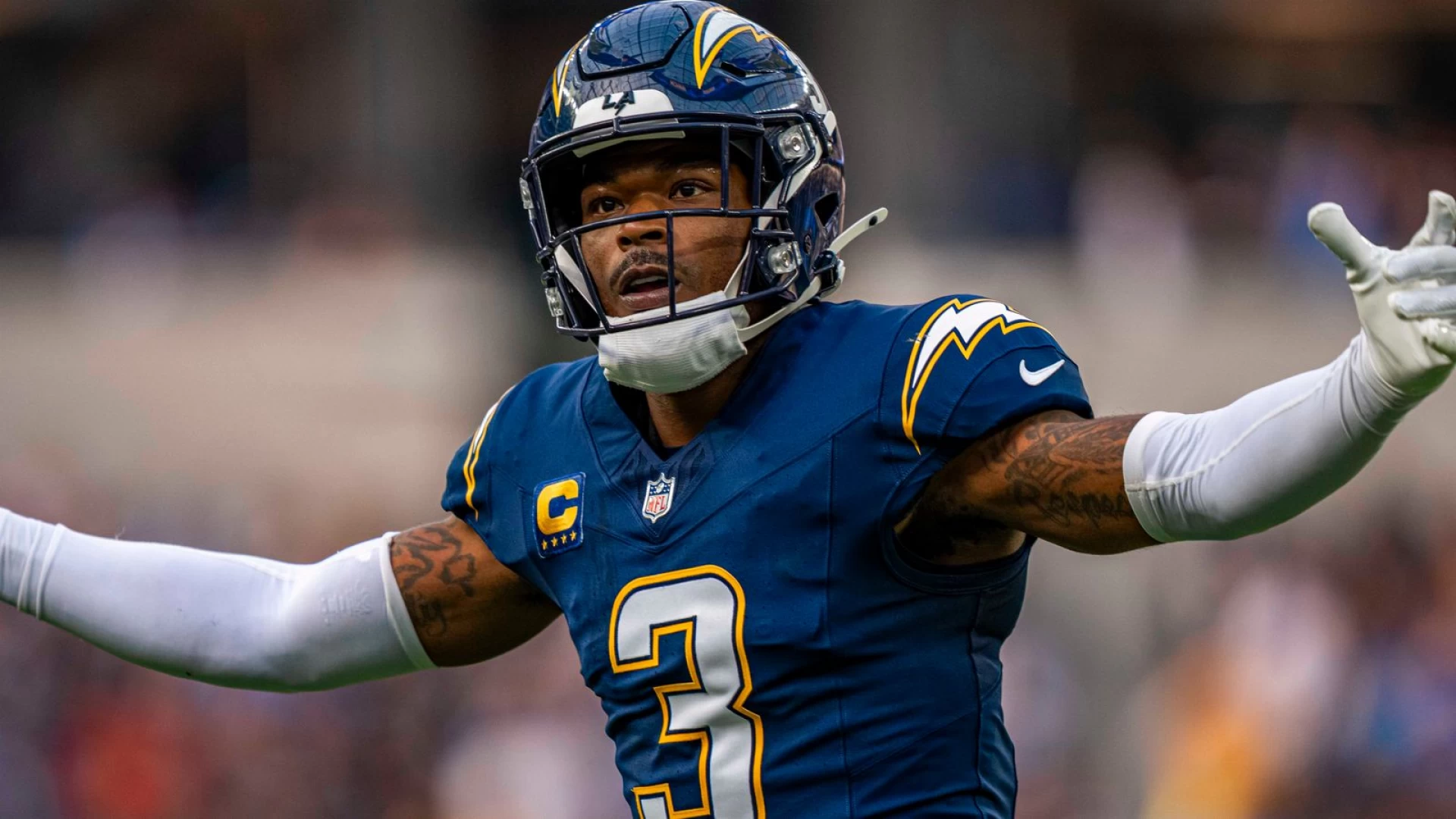 Chargers didn’t just pay Derwin James the player — they rewarded the man