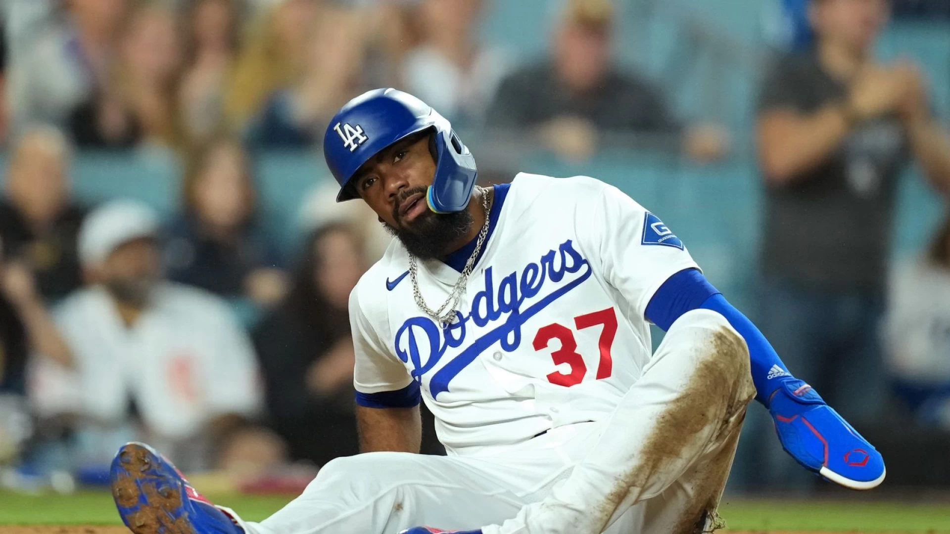 Teoscar Hernández provides recovery timeline after hamstring injury