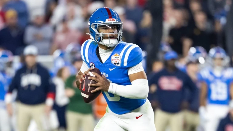2027 NFL Draft: ESPN Reveals Top Quarterback Prospects to Know