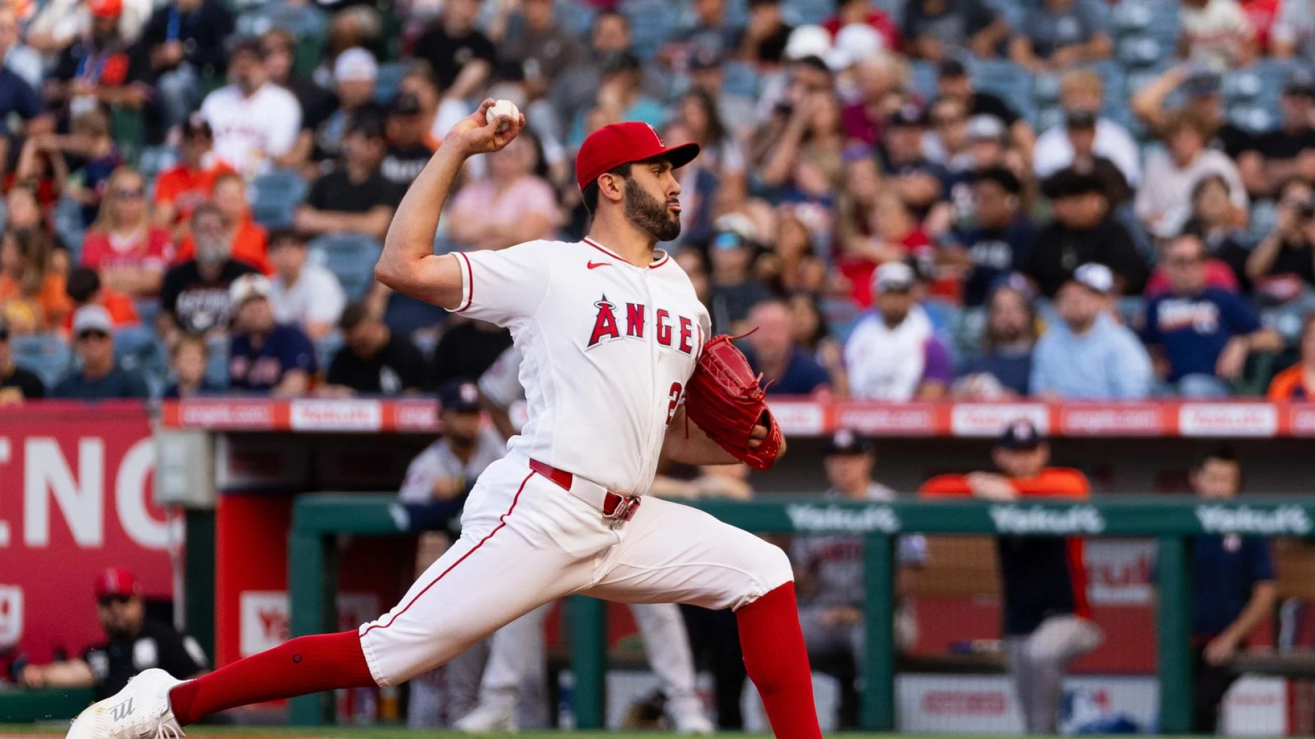 Angels let game slip away in late innings